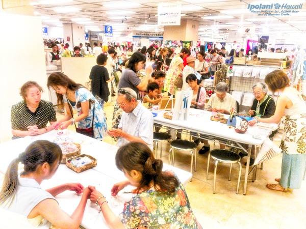 ���l������ �n���C�A���t�F�X�e�B�o�� - ipolani Hawaii